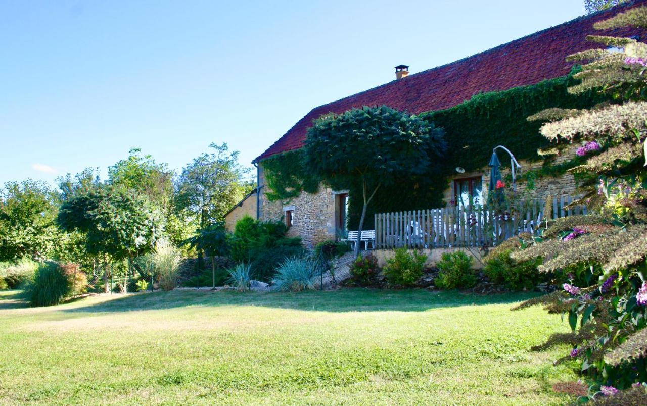 La Vieille Ferme: Superbe Complexe De 3 Gites En Pierre Avec Piscine Au Coeur Du Perigord Noir Saint-Genies Exterior photo